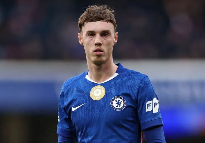 半岛体育APP-冲上热搜！英超前三巨星想回老家，曼联成大热下家，切尔西留不住|帕尔默|曼城|曼彻斯特|水晶宫|威尔科克斯_新浪体育_新浪新闻