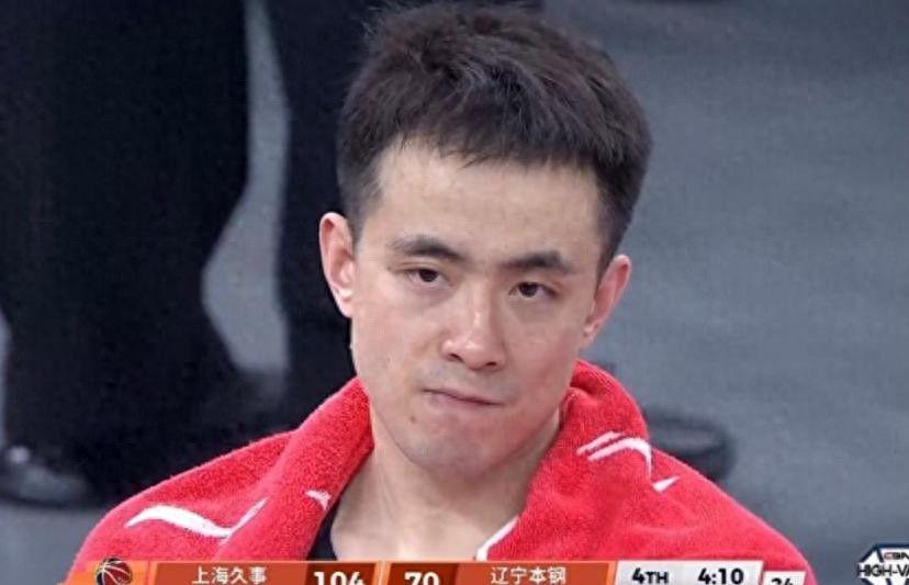 半岛体育APP-辽篮被传更衣室闹翻，赵继伟深夜连发2文撕破脸，弗格打脸管理层